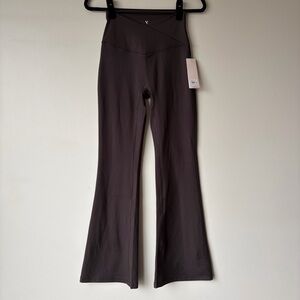 Yogalicious NWT Lux Sophia 7/8 Flare Yoga Pant in Chocolate Mousse Women’s Small